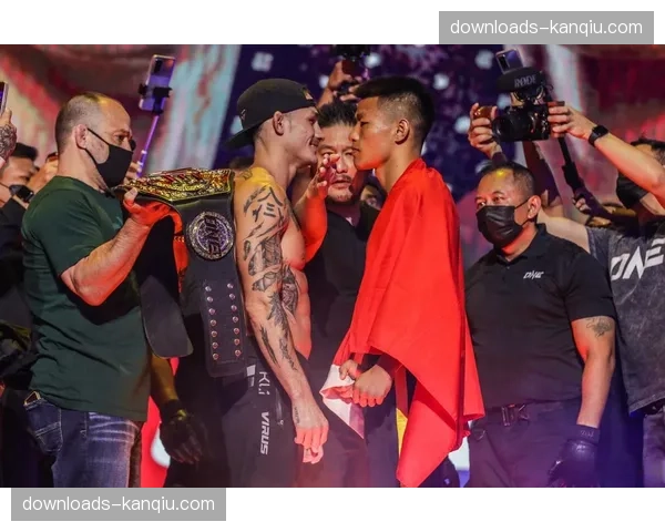 ONE冠军赛：唐凯成功卫冕羽量级世界冠军金腰带